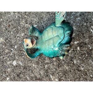 Blue Green Resin Sea Turtle Figurine Ocean Beach Nautical Coastal Phone holder‎